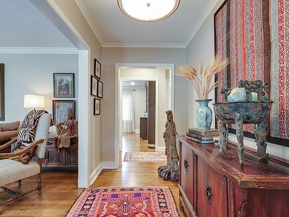 3rd image of 189 Belhaven St