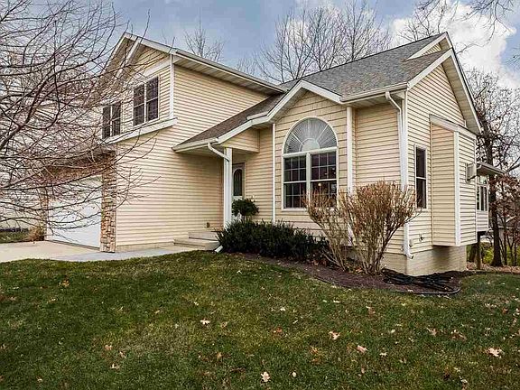 2nd image of 2177 Westminster Cir