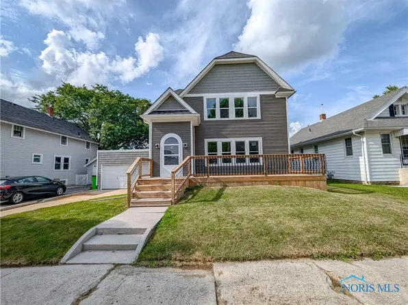 424 Union Ct, Fostoria, OH 44830