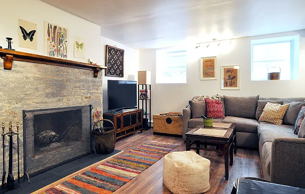Rented by Stribling | media 13
