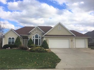 12018 Fallen Leaf Ct, Fort Wayne, IN 46845