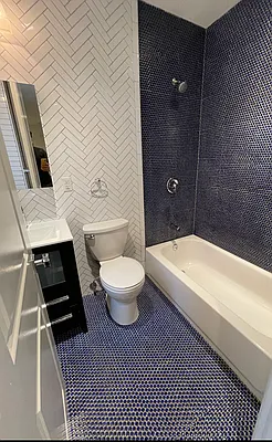 Rented by Avenues Real Estate | media 26