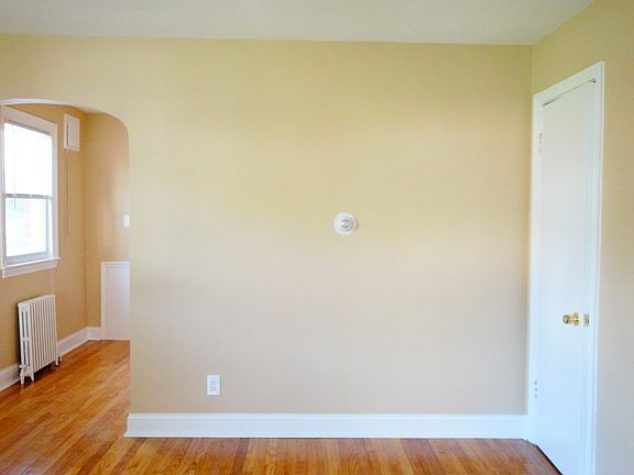 4th image of 8105 Greenwood Ave APT D