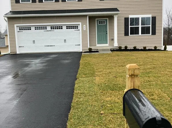 420 Circle Dr, Winchester, VA 22601