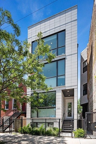 1st image of 1012 N California Ave #3