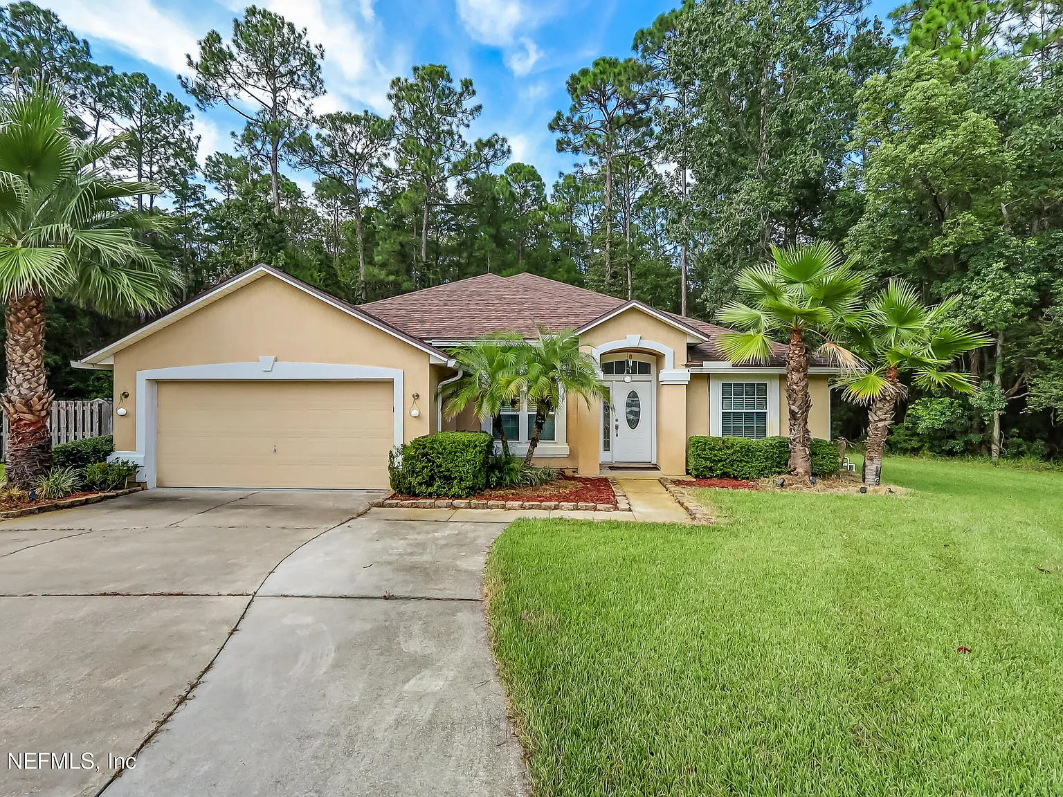 4 bed, 2.0 bath, 2055 sqft, $3,000 — Photo 1