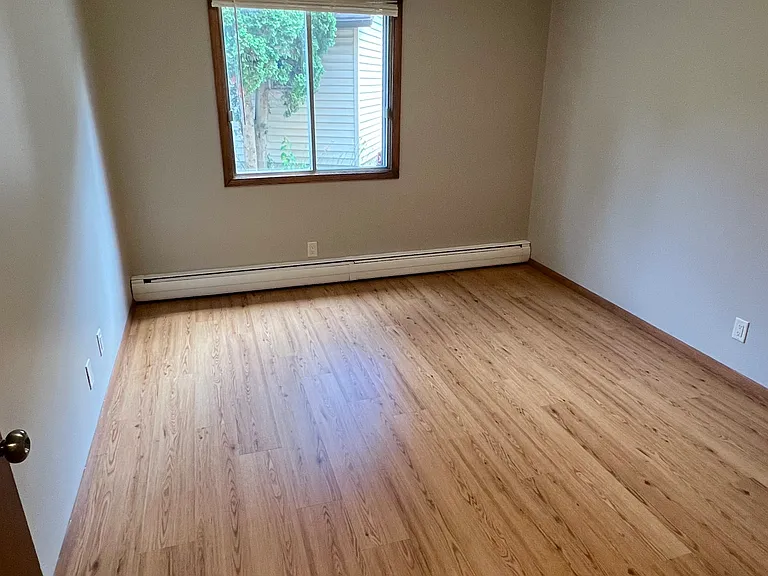 1625 Elmwood Ave #8 — Photo 6