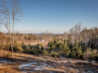 90 E Rocky Top Ter, Lincolnville, ME 04849