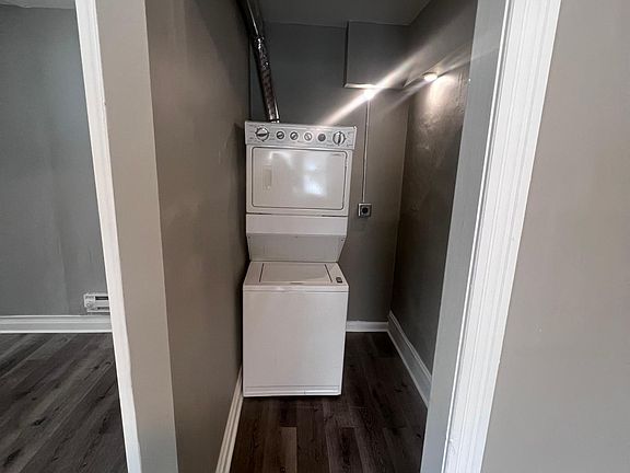 3rd image of 430 Case Ave APT 4
