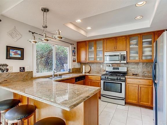 4th image of 1759 Edgefield Ln