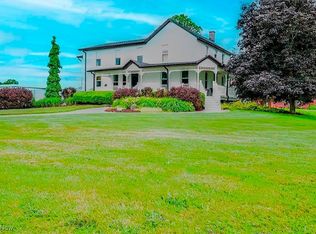 4823 Kirk Rd, Columbiana, OH 44408