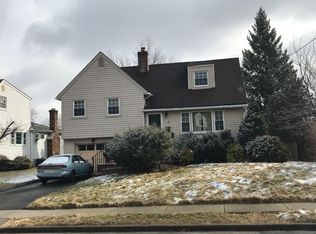 3 Highview Ter, Bloomfield, NJ 07003