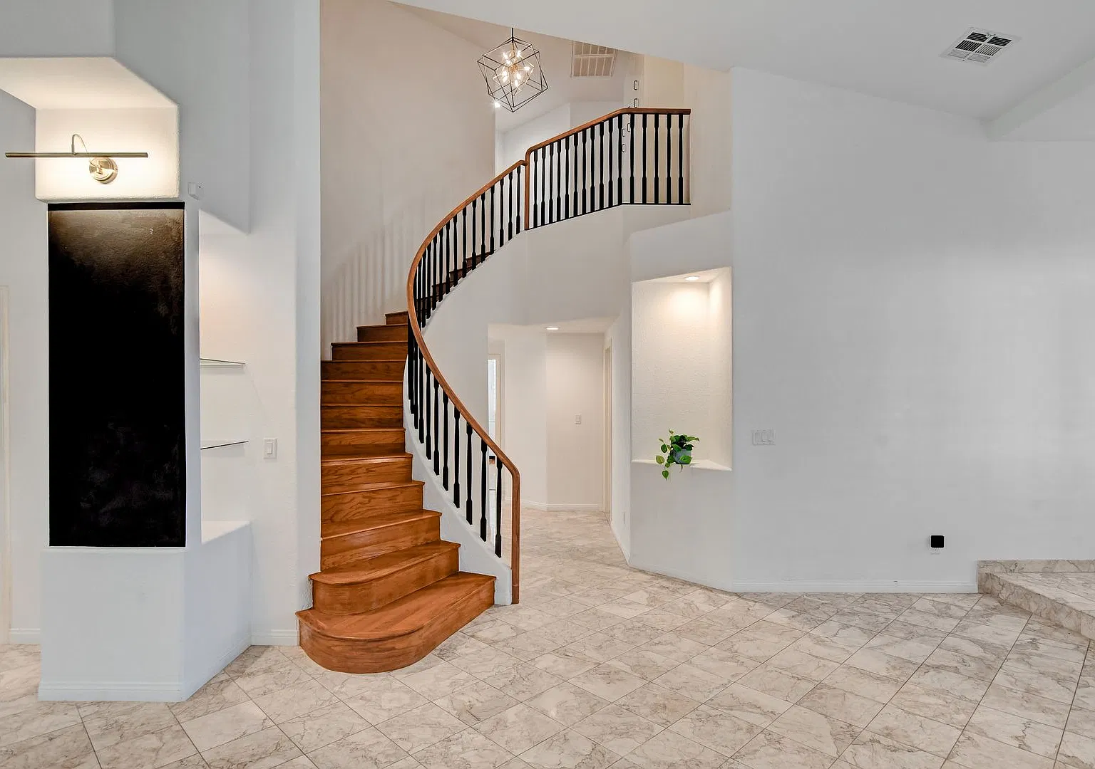 A Must-See Summerlin Showstopper! Spectacular Pool & Spa | Oversized Corner Lot | Unique Designer... — Photo 3