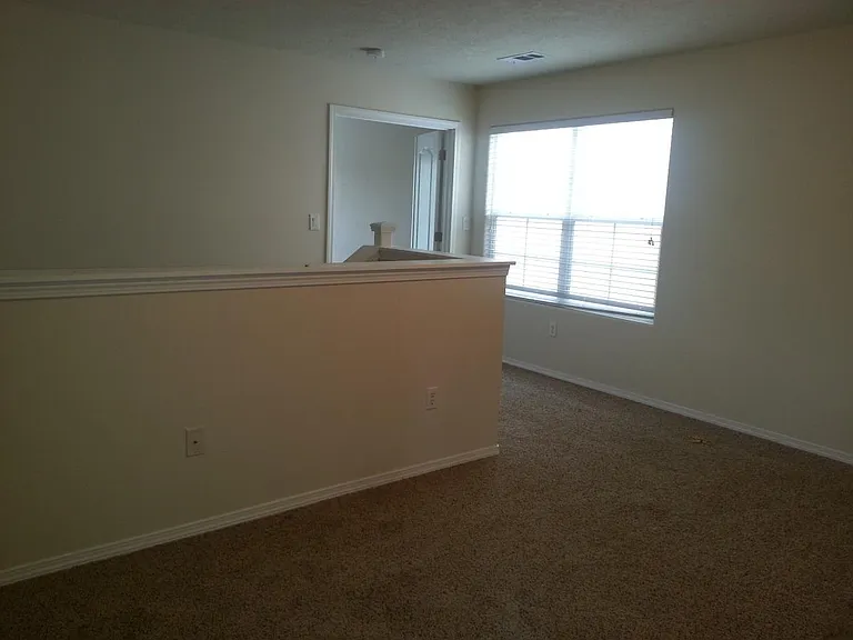 2320 Academic Pl SE — Photo 14