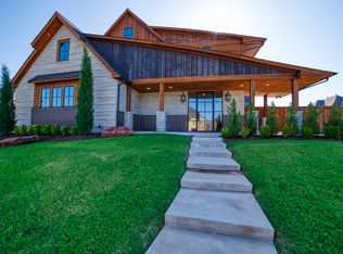 4700 Roundup Rd, Edmond, OK 73034