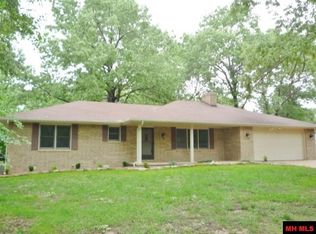 1146 Pebblecreek Dr, Mountain Home, AR 72653