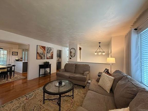 2nd image of 5403 Loblolly Dr