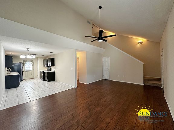 3rd image of 1017 Creel St APT B