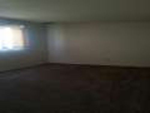 5th image of 3632 W Sunnyside Ave
