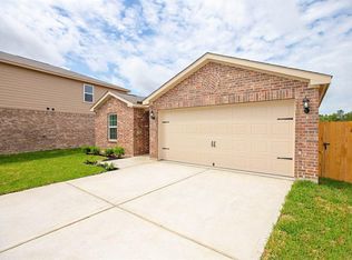 15206 Central Lakes Dr, Humble, TX 77396