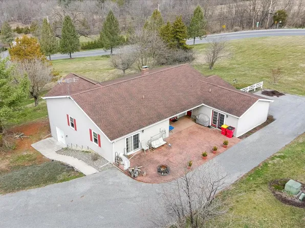 120 S High St, Newville, PA 17241