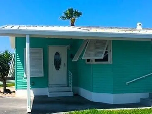 2796 Glory Cir, Melbourne Beach, FL 32951
