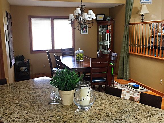 5th image of 3750 Austinwood Ct