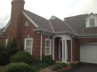 5927 Ashwood Bluff Dr, Louisville, KY 40207