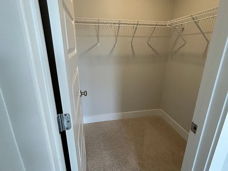 1909 Plott Balsam Dr — Photo 24