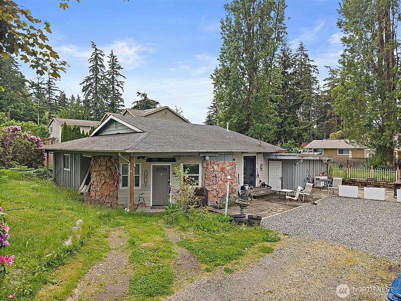 2nd image of 35835 13th Avenue SW