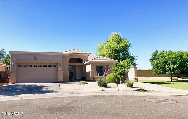 1st image of 8429 W Midway Ave
