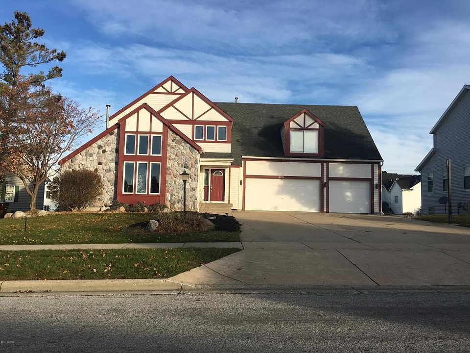 1st image of 2275 Wolfboro Dr SE