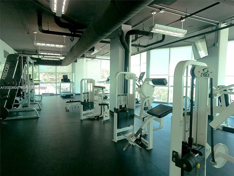 2101 Brickell Ave #410 — Photo 32