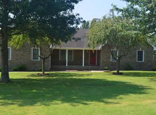 195 Maple Bend Ln, Winchester, TN 37398