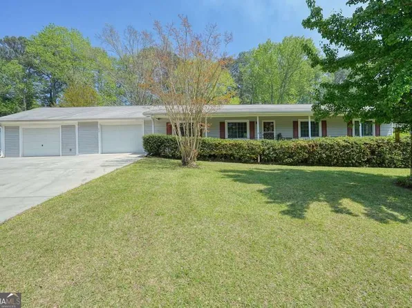 6610 Dearborn Dr, Acworth, GA 30102