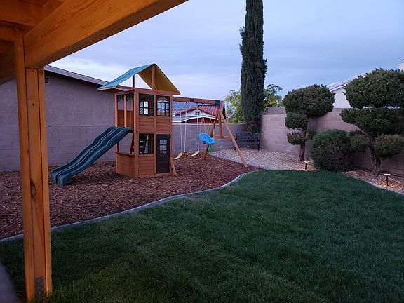 3rd image of 13359 Country Club Dr