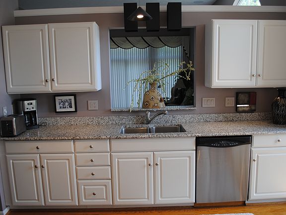 5th image of 3846 Vineyard Green Dr