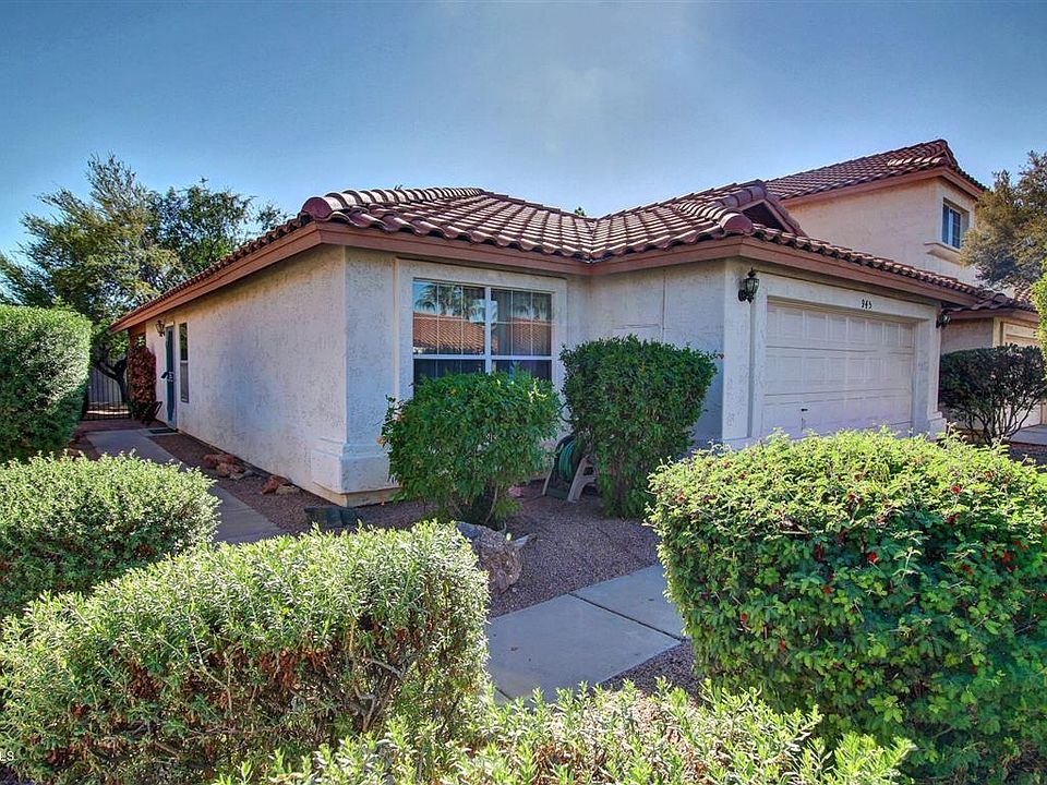 1st image of 945 W Cantebria Dr