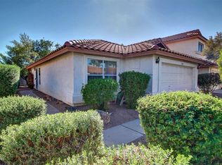 945 W Cantebria Dr, Gilbert, AZ 85233
