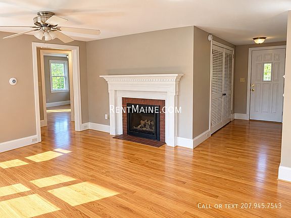 3rd image of 21 Kennebec Rd