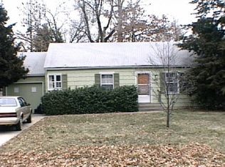 5201 Rosewood Dr, Roeland Park, KS 66205