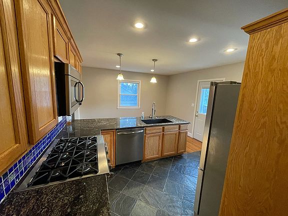 4th image of 8302 Travis Ln