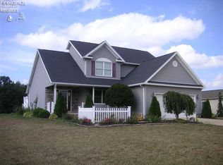 103 W Merlin Ln, Clyde, OH 43410