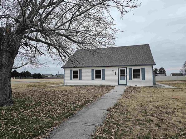 201 Vierthaler St, Spearville, KS 67876