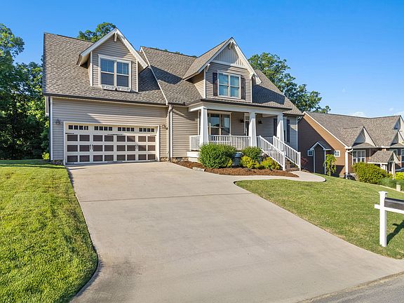 2nd image of 1197 Abby Ln