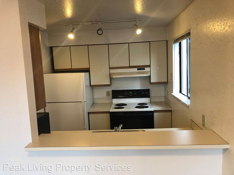 1st image of 950 N 107th St #8453340