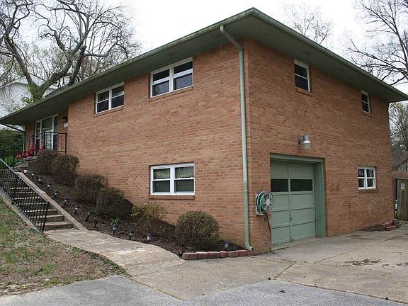 3rd image of 423 Forcum St