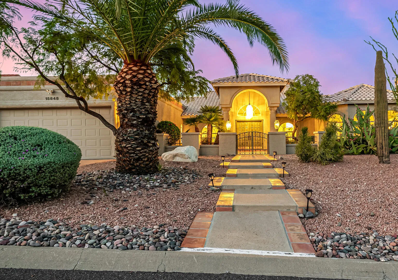 3 bed, 2.5 bath, 3255 sqft, $10,500 — Photo 1