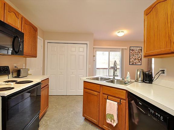 5th image of 13212 Willow Point Dr