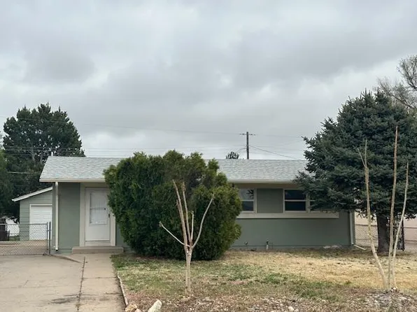 1704 Lynwood Ln, Pueblo, CO 81005